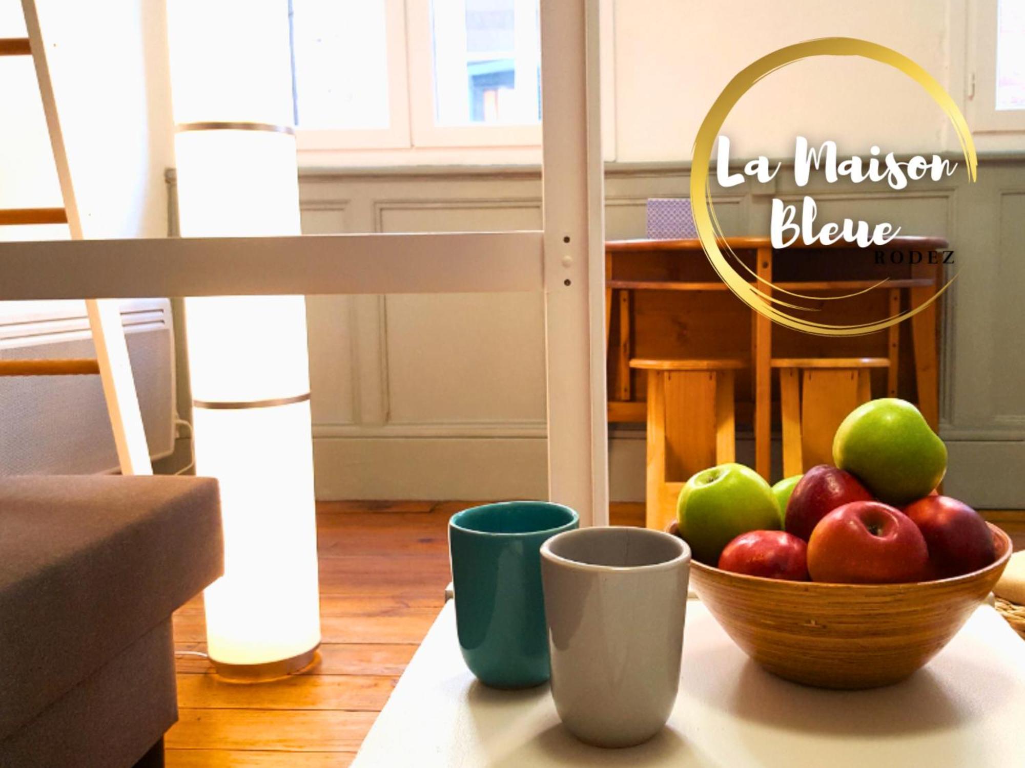La Maison bleue, un emplacement de choix à Rodez Esterno foto
